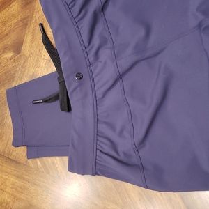 Lulu W 6, Strech Jogger, Navy Blue